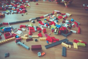 Scattered interlocking blocks
